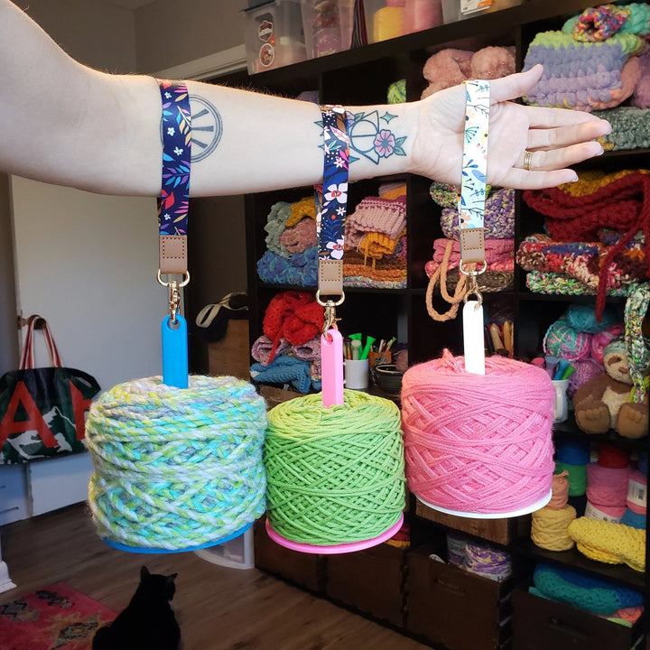 🔥Last Day Promotion 70% OFF💐Portable Wrist Yarn Holder