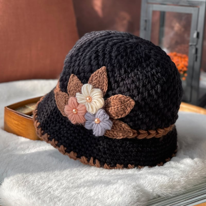 Womens Flowers Knitted Woolen Hat