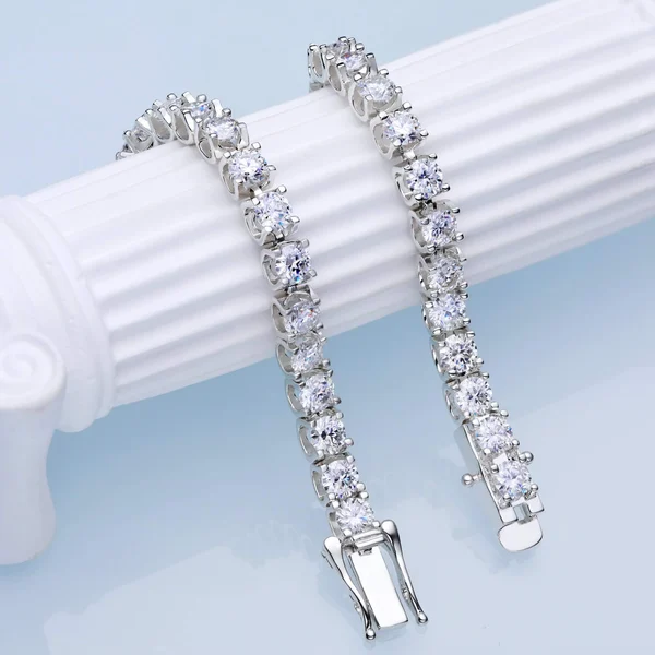 SPARKLING MOISSANITE BRACELET
