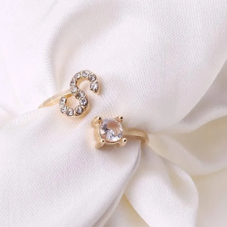 INITIAL RING