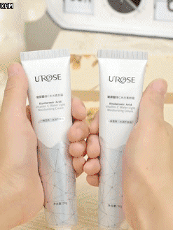 Hyaluronic Acid and Vitamin C Lazy Mans Bare Face Cream