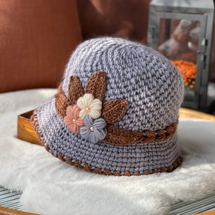 Womens Flowers Knitted Woolen Hat
