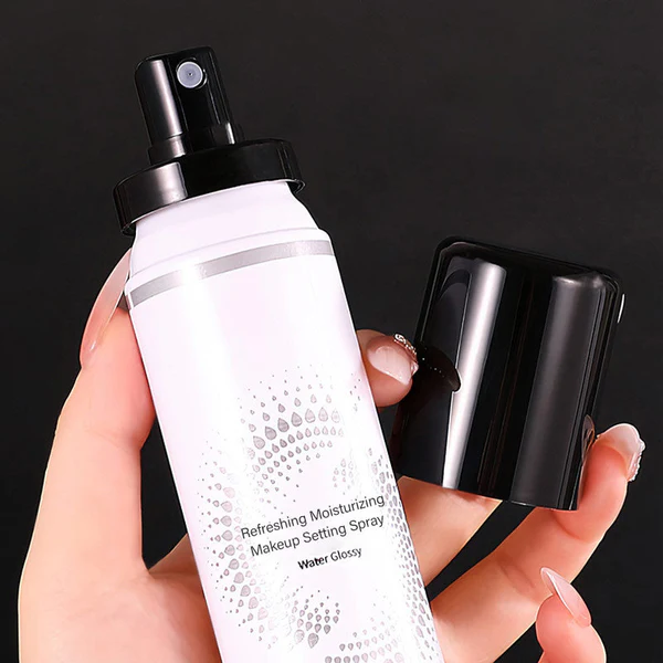 Refreshing and Moisturizing Makeup Fixing Spray