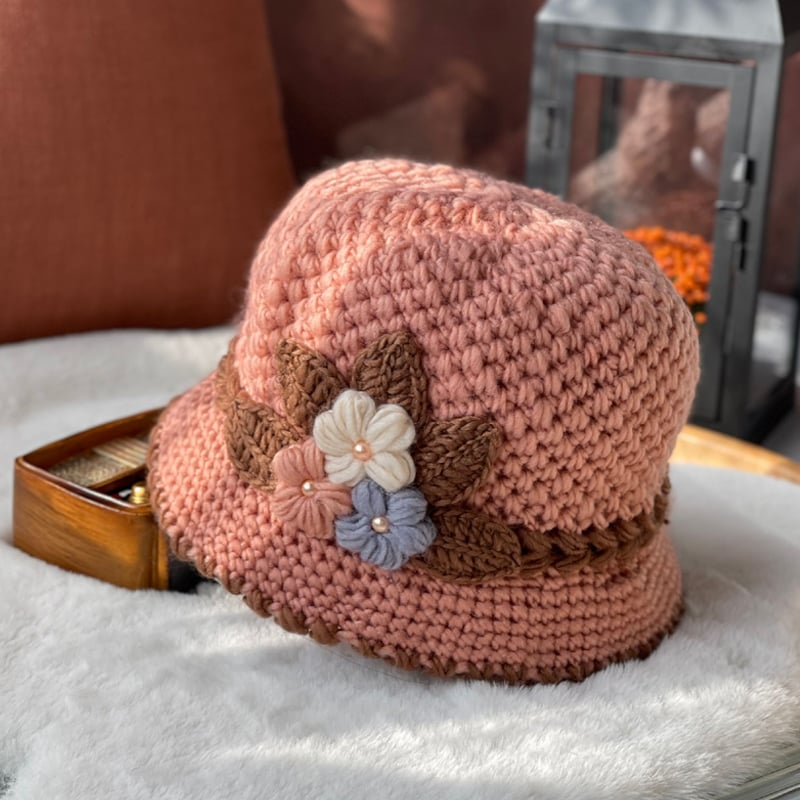 Womens Flowers Knitted Woolen Hat