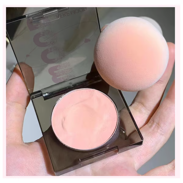 Single-Color Matte Blush