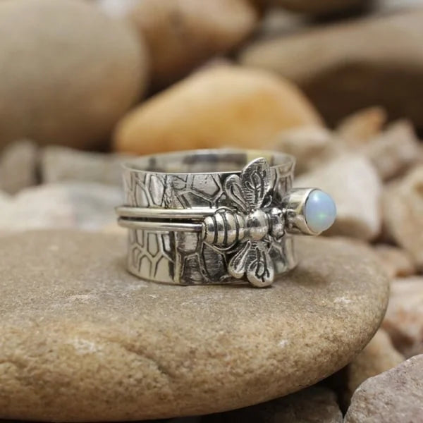 🎁Bee Gemstone Meditation Spinner Ring