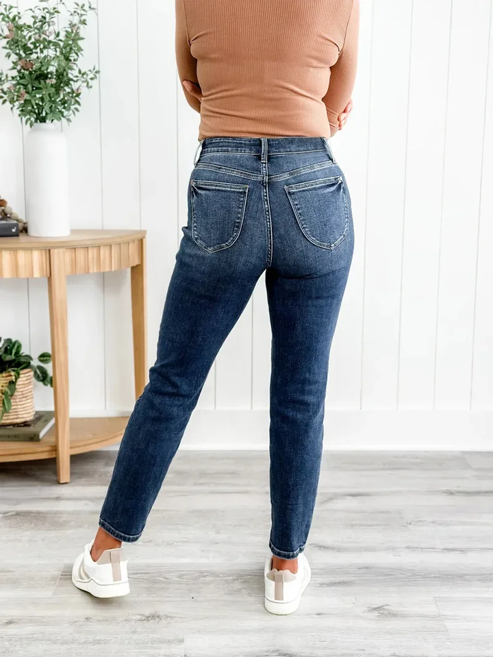 Judy Blue Tummy Control Butt Lifting Jeans