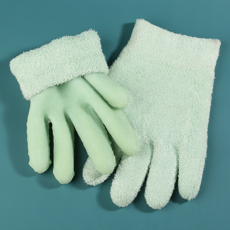 Moisturizing Gloves and Socks