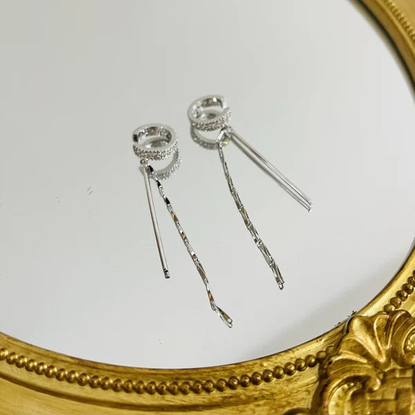 🔥Cube molecular tassel long ear clip🔥