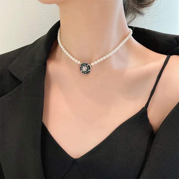Elegant Pearl Camellia Necklace
