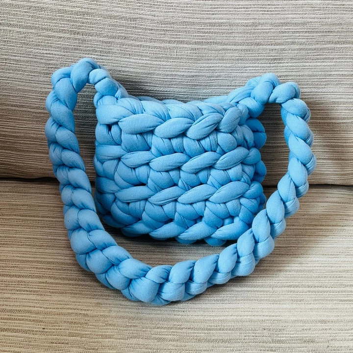CHUNKY KNIT HANDBAG