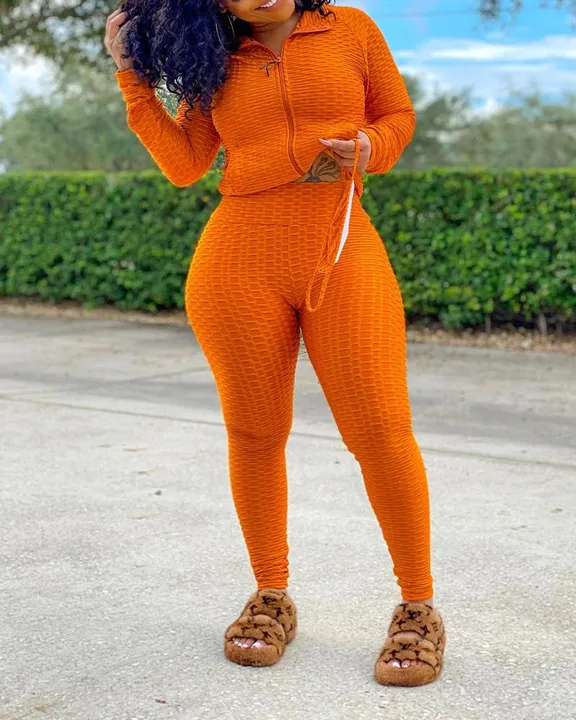 Solid Textured Dual Pocket Sports Jacket  Ruched Leggings Set With Mask