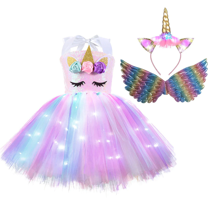PARTY GIRL STYLE