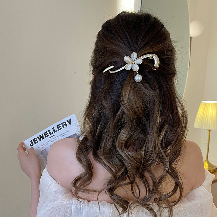 2022 New Arrival Ins Style Elegant Hairpin
