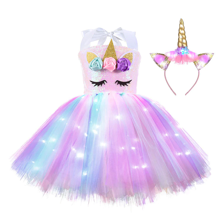 PARTY GIRL STYLE
