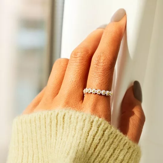 DAISY RING