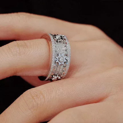 GEAR DIAMOND RING