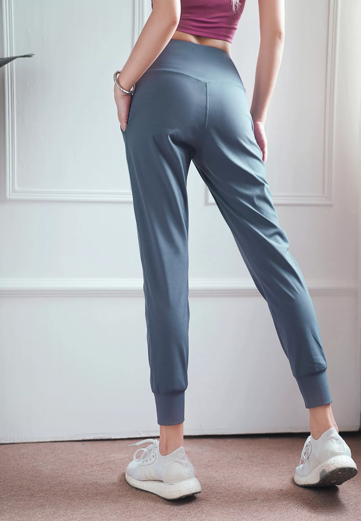 All Day High Rise Slim Cropped Jogger pants