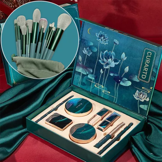 8 Sets Of Lotus Cosmetics