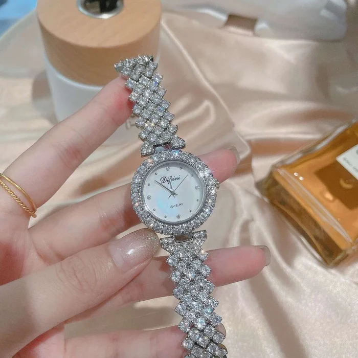 Shining 5A Cubic Zircon Watch