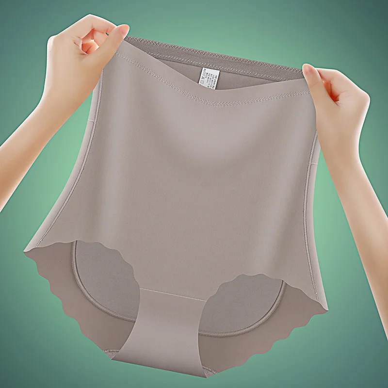 Seamless hip lifting shapewear