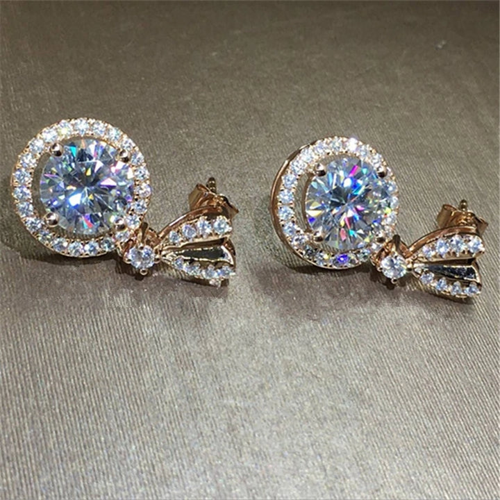 New Trendy Gold Color Heart Stud with Big Round