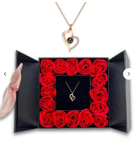 Roses Bloom Necklace