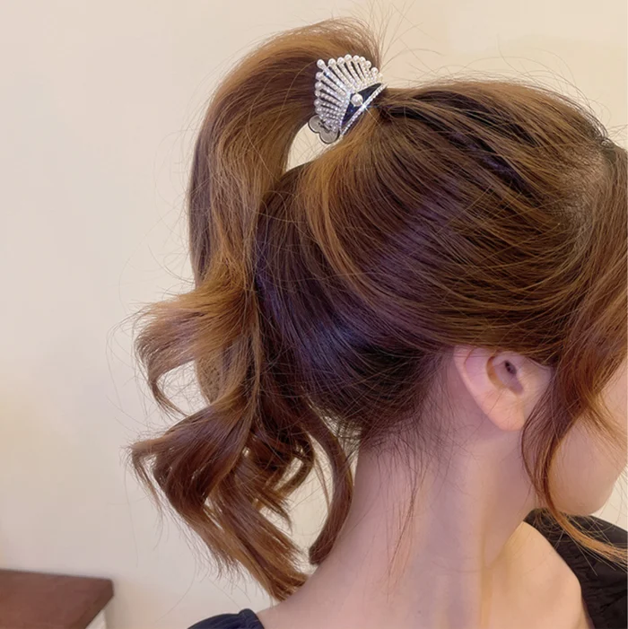 crown hairpin