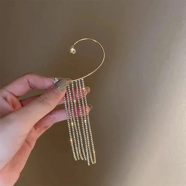 SPARKLING DIAMOND HANGING EARINGS
