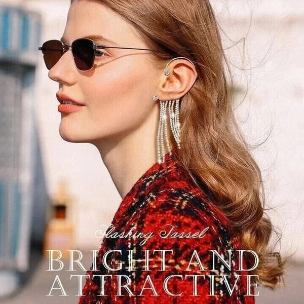 SPARKLING DIAMOND HANGING EARINGS
