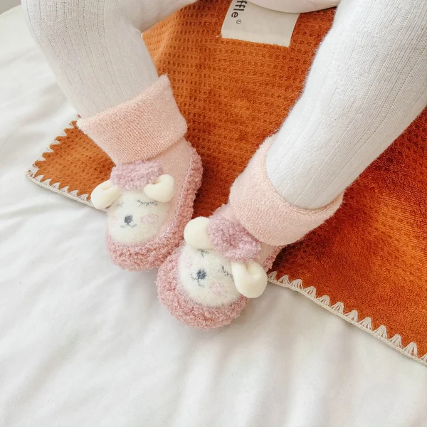 2022 Baby Cartoon Plush Cotton Toddler Shoes