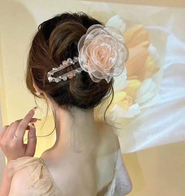 ELEGANT FLOWER HAIR CLIP