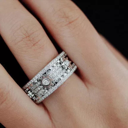 GEAR DIAMOND RING