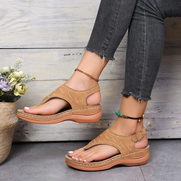 Comfortable flip flops sandal