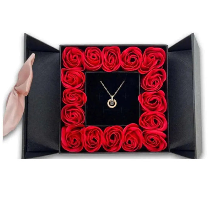 Roses Bloom Necklace