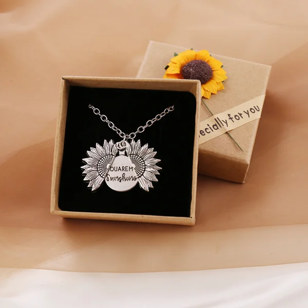 🔥🌞"You Are My Sunshine" Sunflower Necklace🌻