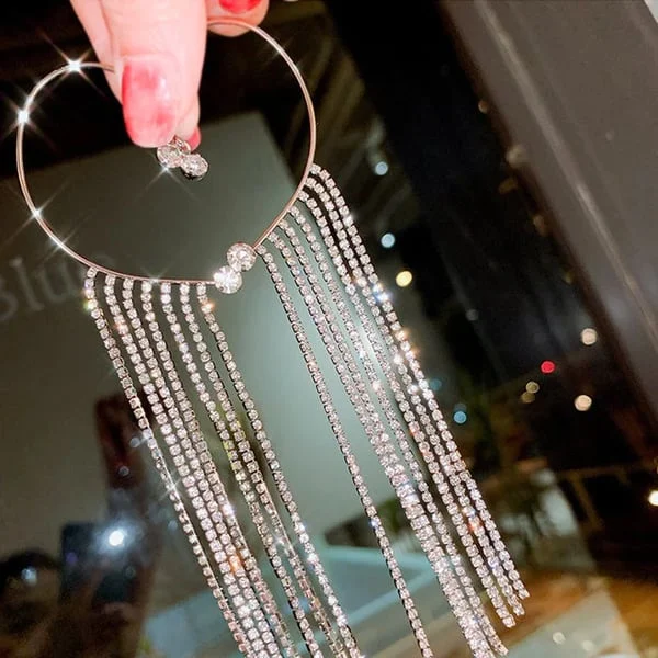 SPARKLING DIAMOND HANGING EARINGS