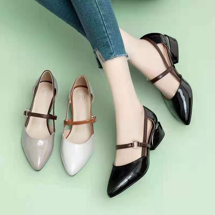 One Word Buckle Fashion Leather Shoes