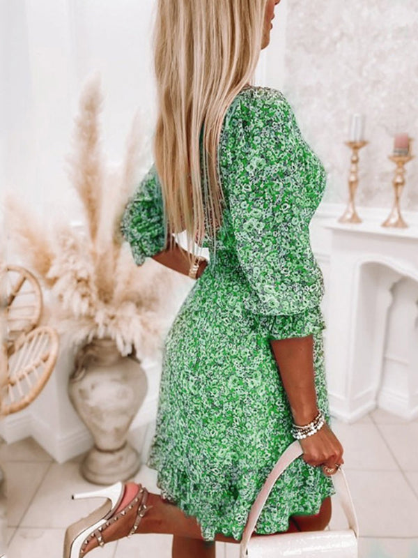 V Neck Pleated Floral Print Mini Dress