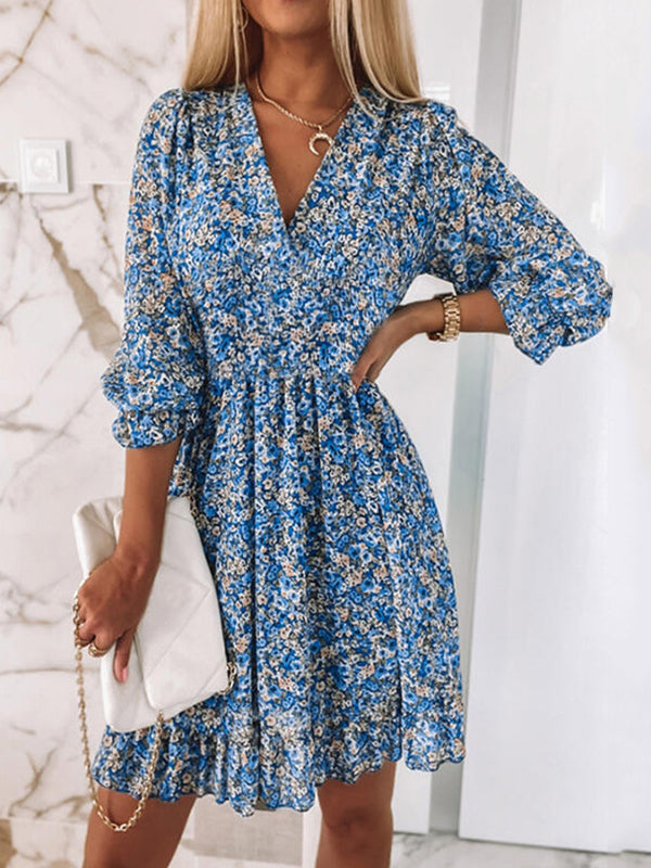 V Neck Pleated Floral Print Mini Dress