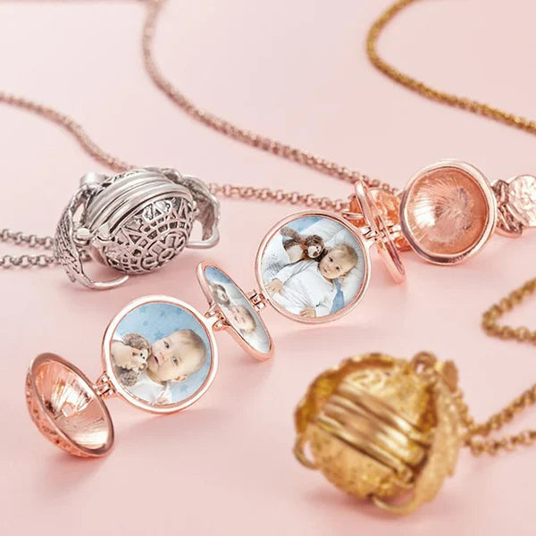 🎁Expanding Photo Locket Necklace